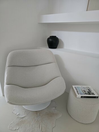 Artifort F557 Pierre Paulin fauteuil &ndash; beige boucl&eacute; &ndash; opnieuw gestoffeerd